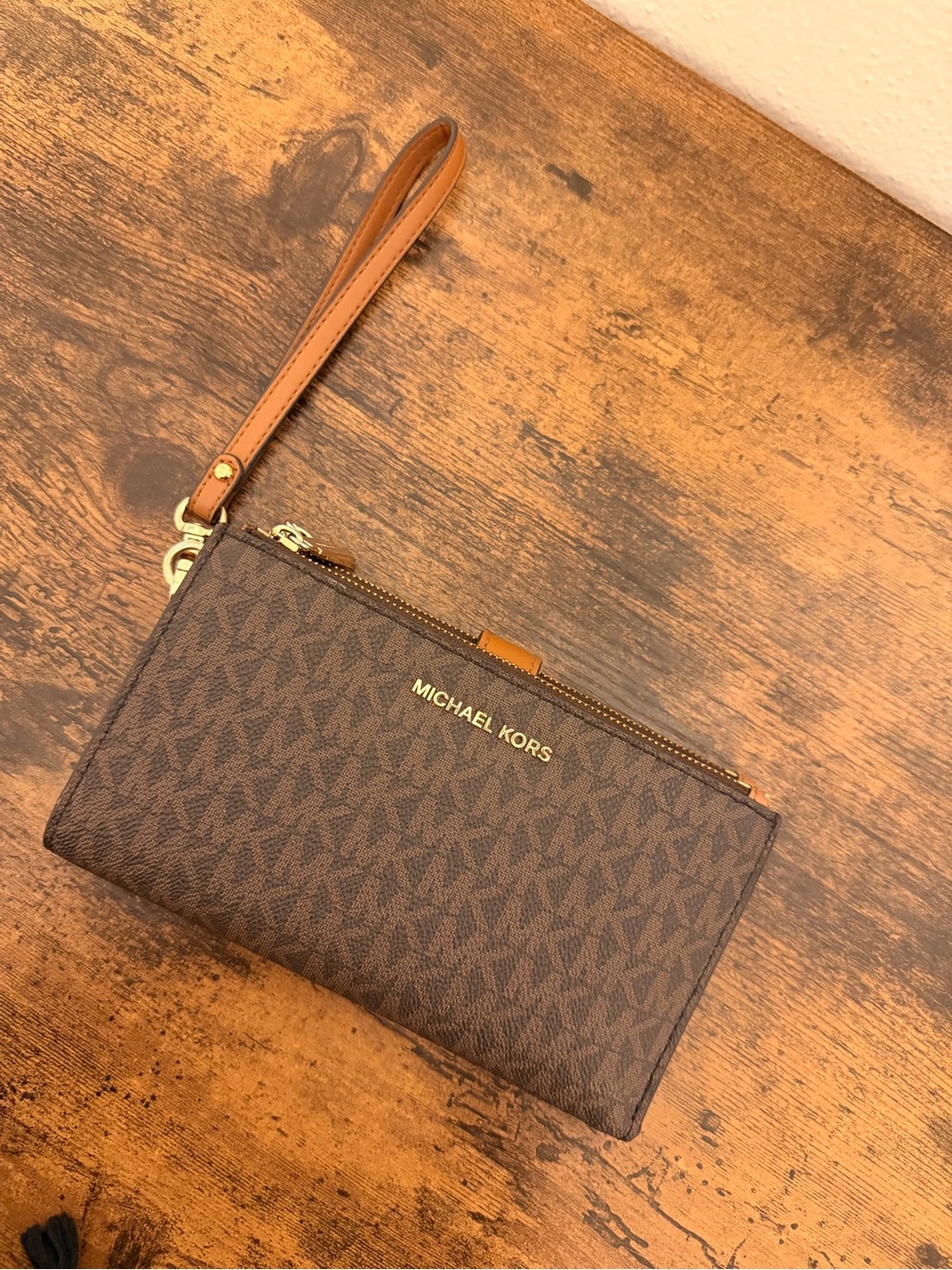MICHAEL KORS Brown Logo Zip Wristlet with Tan Strap